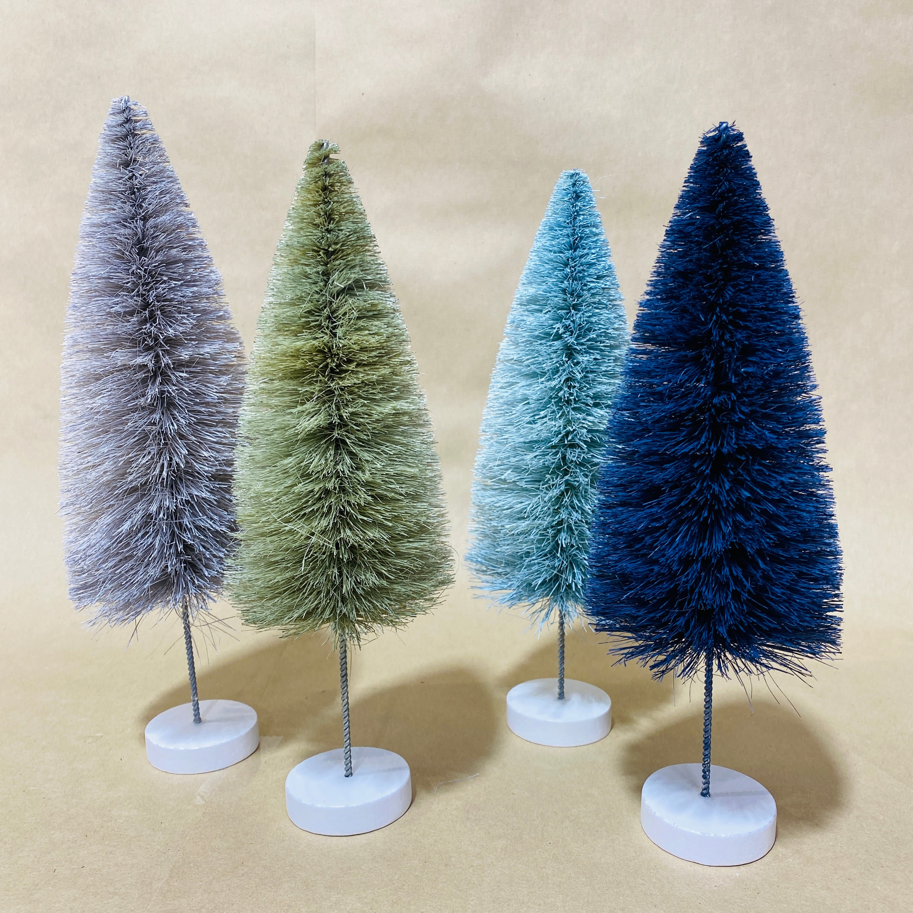 Feather Brush Christmas Tree - 16cm