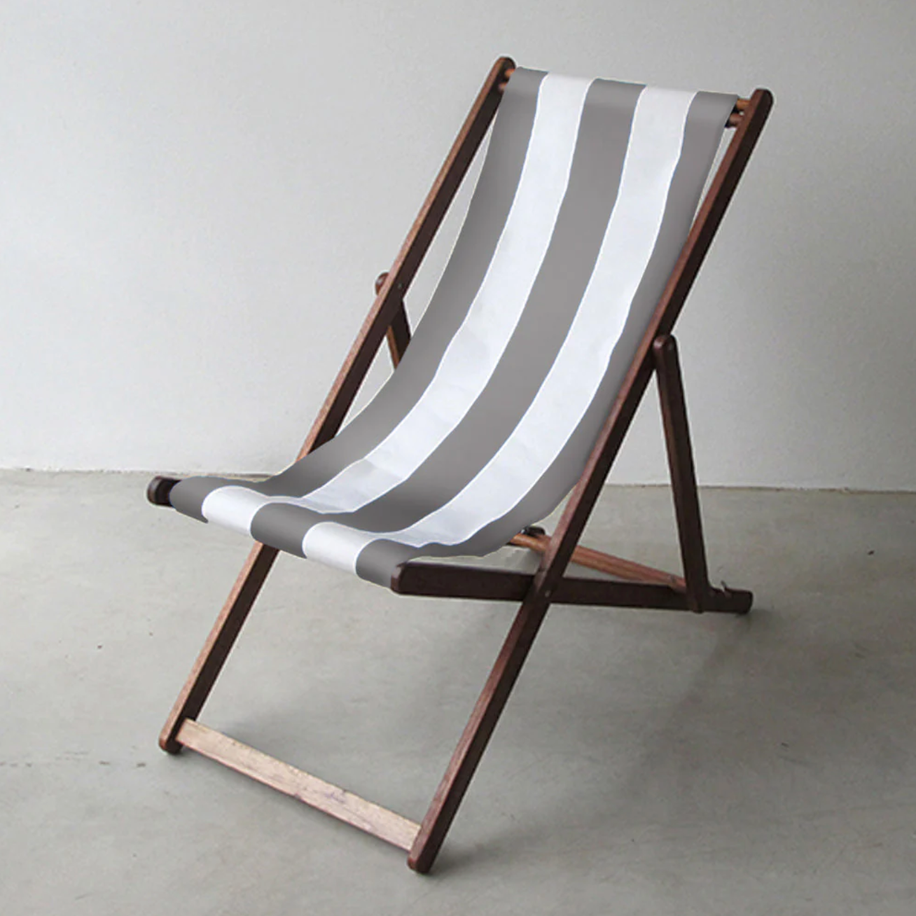 Deck Chair in Grey & White Block Stripe
