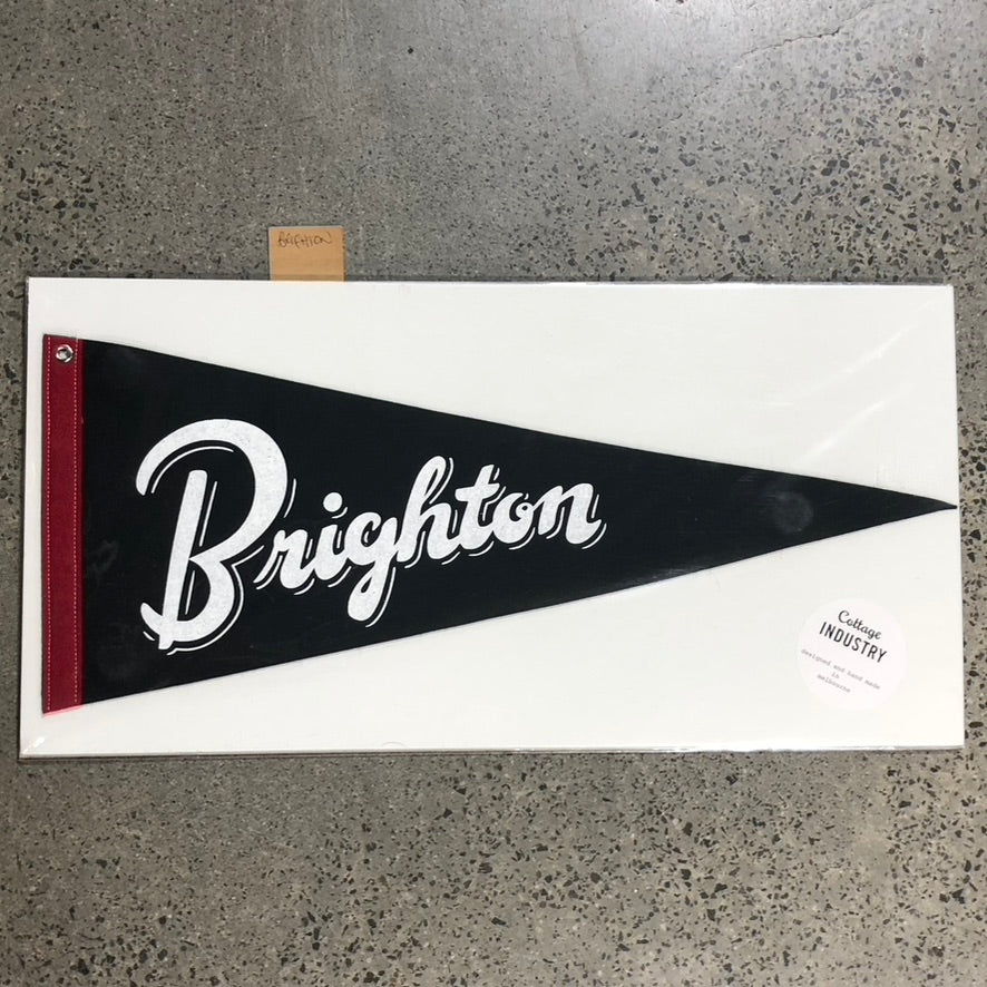 Pennant Brighton in Black and Red