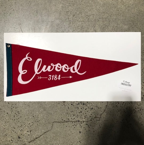 Pennant Elwood in Berry Red and Teal