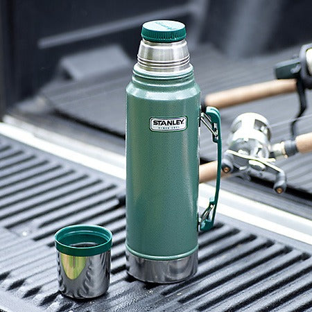 Stanley Classic Vacuum Flask Hammertone Green 1.1 litre